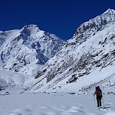 kirgistan-esqui-montana-proyeccion-alpinismo-santi-padros-alpinismo