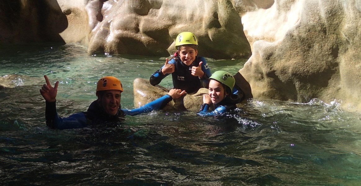 barranquismo guia de barrancos sierra de guara la peonera