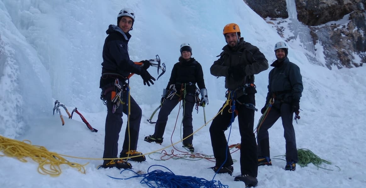 curso escalada en hielo cascadas de hielo sottoguda dolomitas