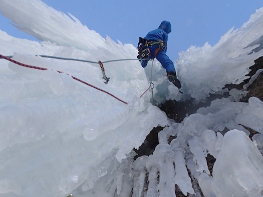 curso perfeccionamiento escalada en hielo pirineos santi padros