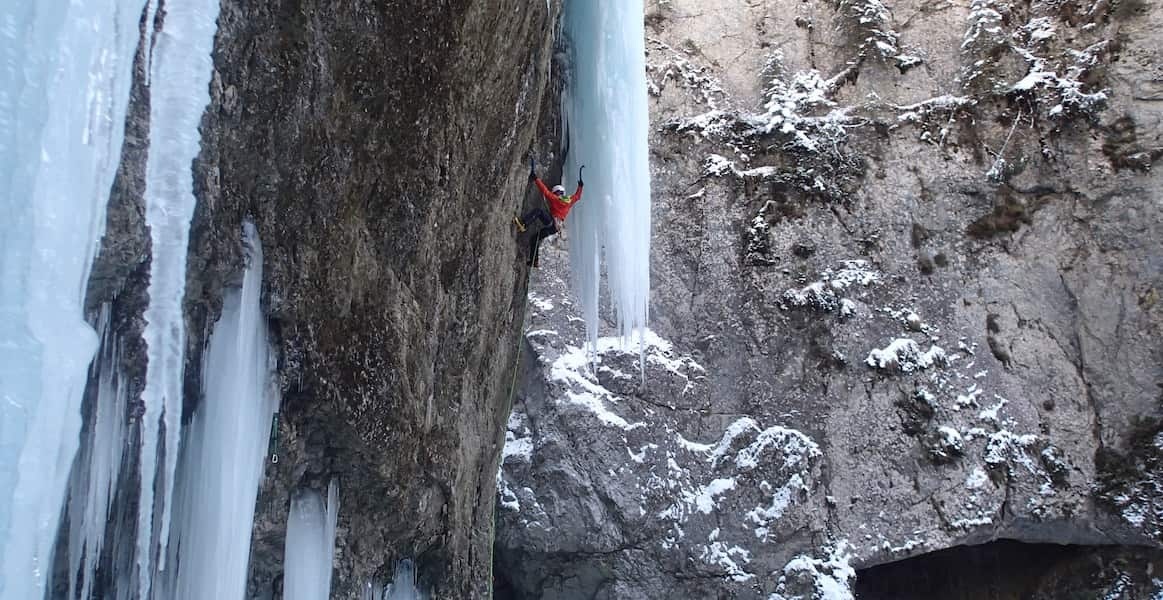dry tooling alpes hielo escalada