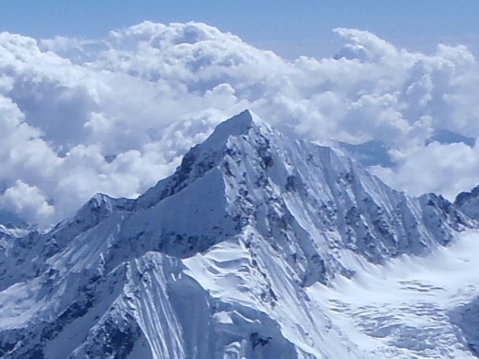 salidas guiadas himalaya alpinismo expedicion santi padros