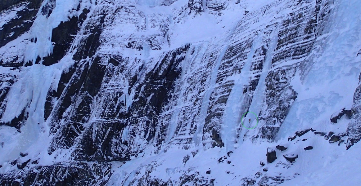 salidas guiadas escalada en hielo pirineos gavarnie